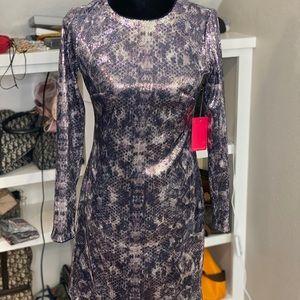 Vince Camuto Long Sleeve Sequin Dress, Size 2